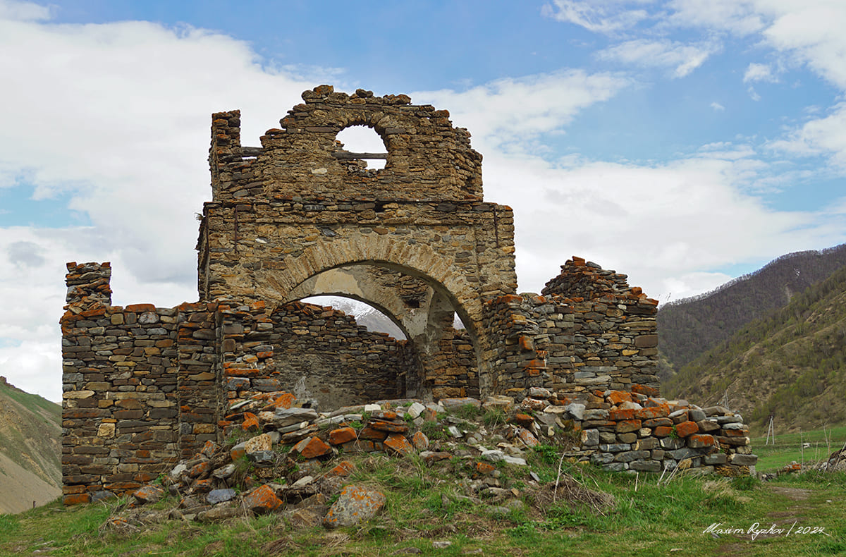 Село Лисри / Северная Осетия